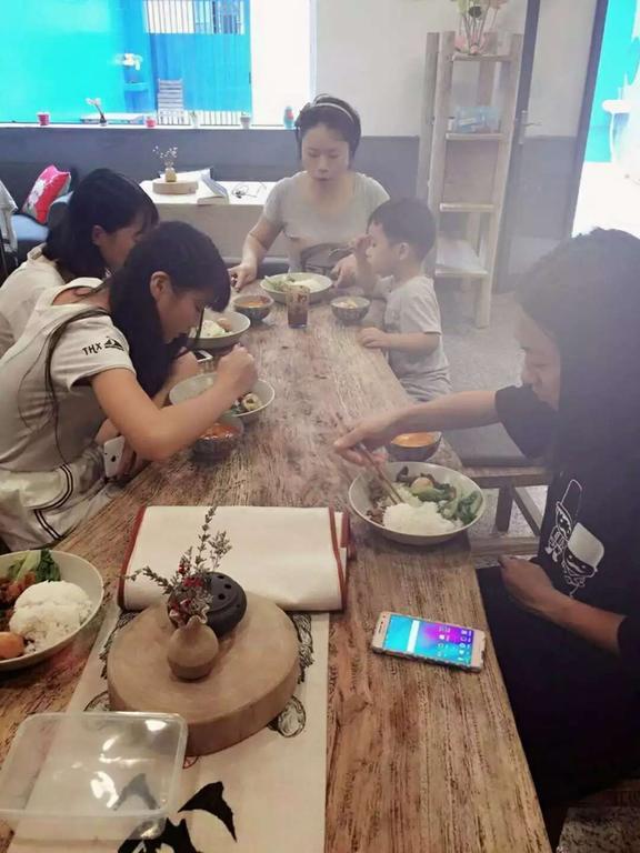 Zhaohuaxishi Youth Hostel Guangzhou Eksteriør bilde