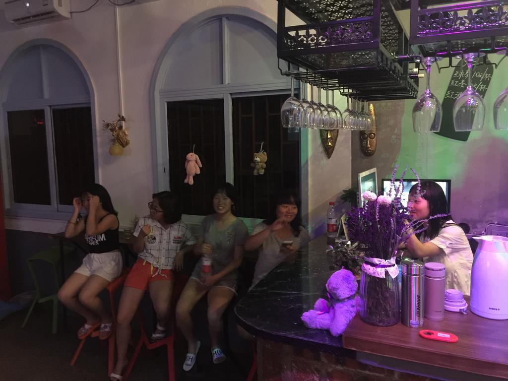 Zhaohuaxishi Youth Hostel Guangzhou Eksteriør bilde