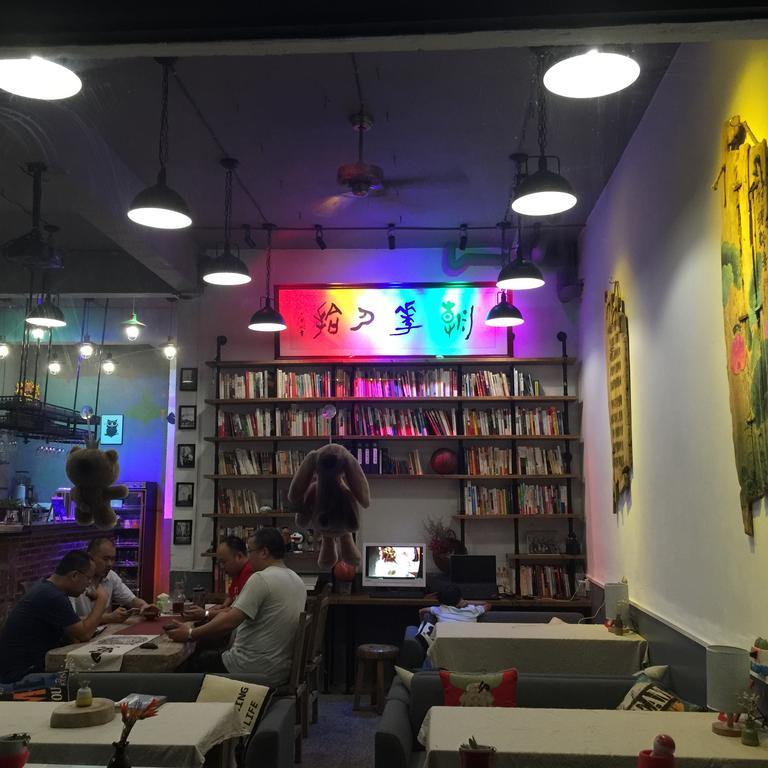 Zhaohuaxishi Youth Hostel Guangzhou Eksteriør bilde
